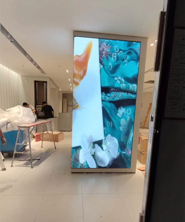 鸡东商场门店转角LED显示屏